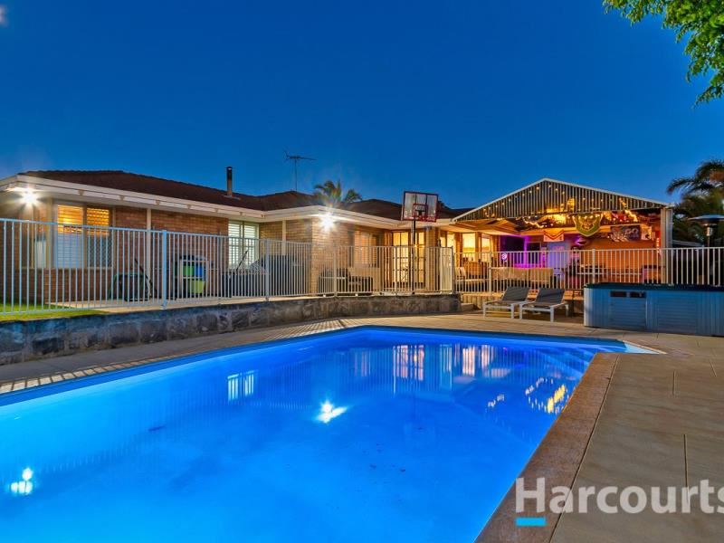 30 Fairway Circle, Connolly