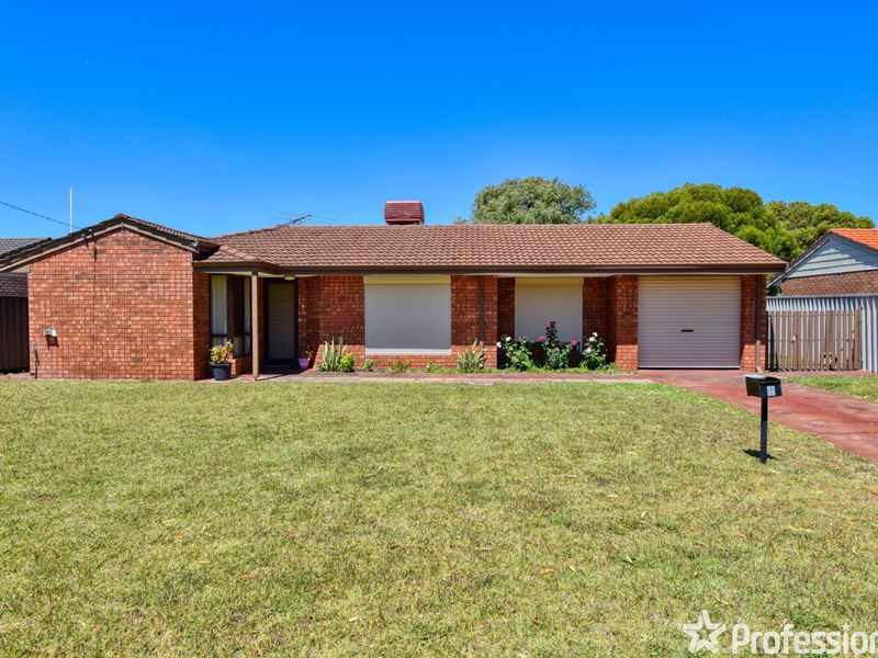 6 Dargin Way, Rockingham