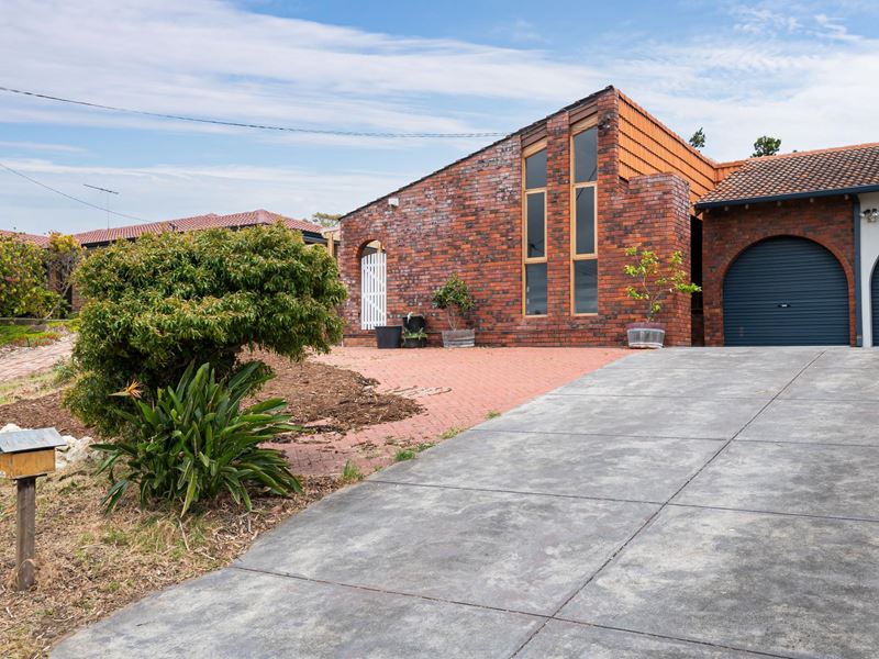 143A Giles Avenue, Padbury