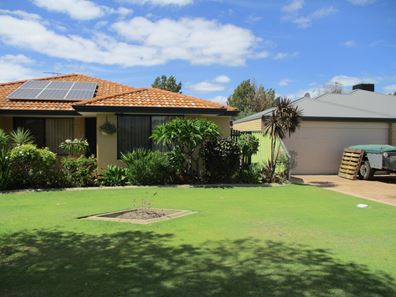 86 Montoro Drive, Port Kennedy WA 6172