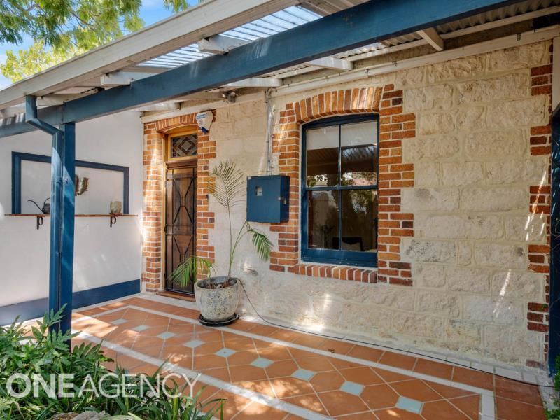 115 Hampton Road, South Fremantle