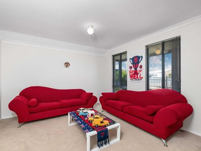 60 Holmes Street, Southern River WA 6110