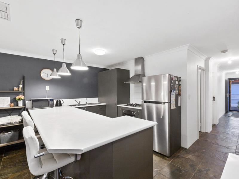 99B Gateway Boulevard, Canning Vale