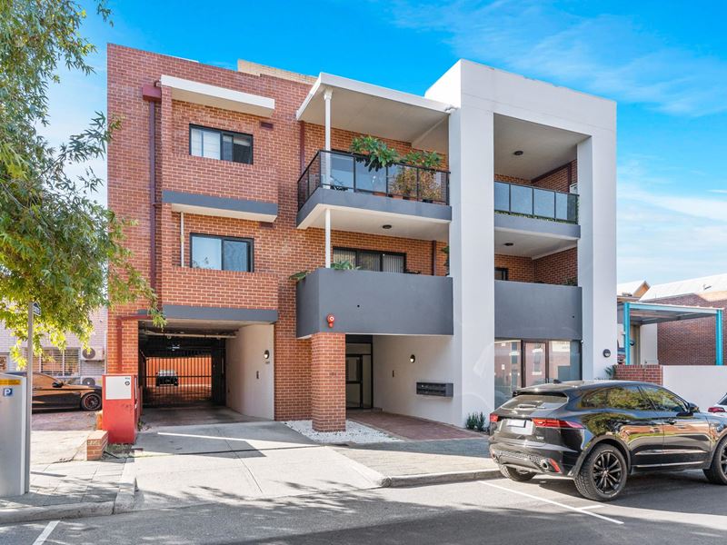 2/104 Brown Street, East Perth