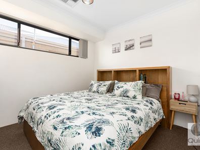 9C Australorp Street, Southern River WA 6110