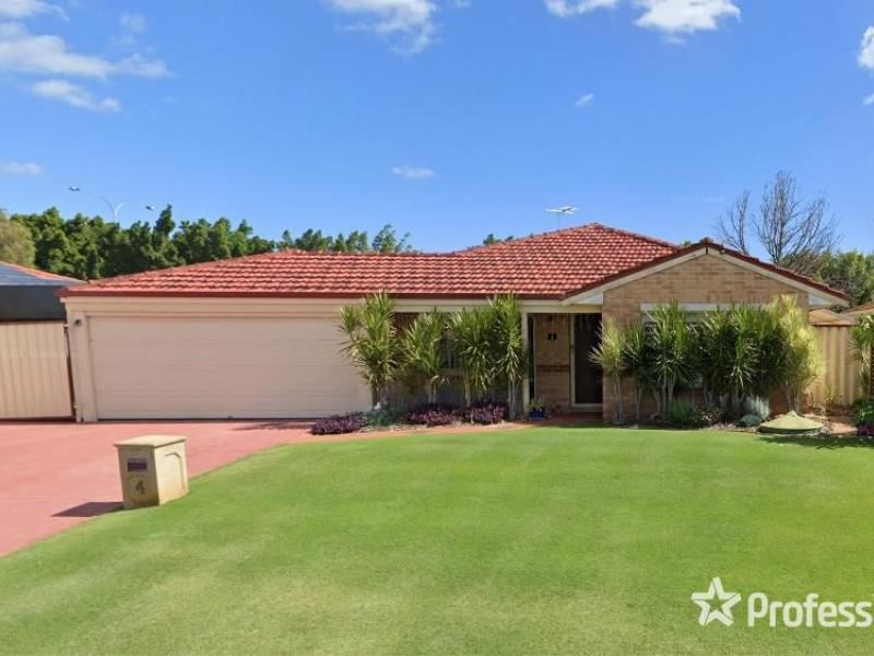 4 Maroon Place, Warnbro WA 6169