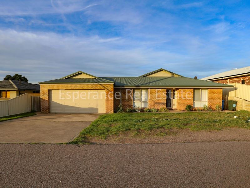 15 Wiseman Street, Castletown
