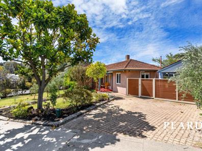 2 Canny Road, St James WA 6102