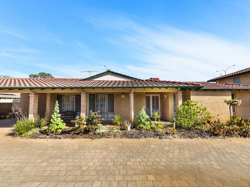 8/11 Francis Road, Applecross