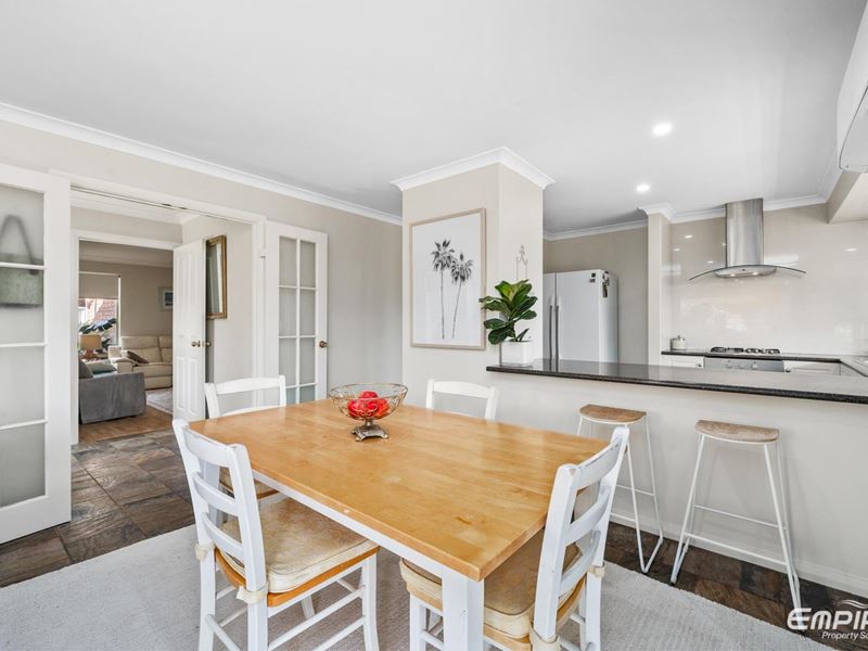7 Garbin Place, Lake Coogee