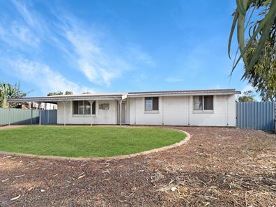 14 Gregory Crescent, Dampier WA 6713