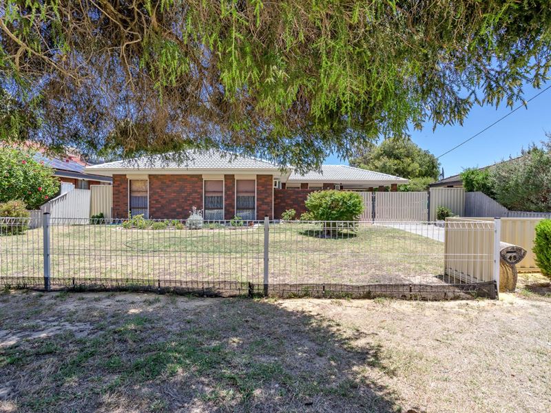 48 Tollington Park Road, Kelmscott