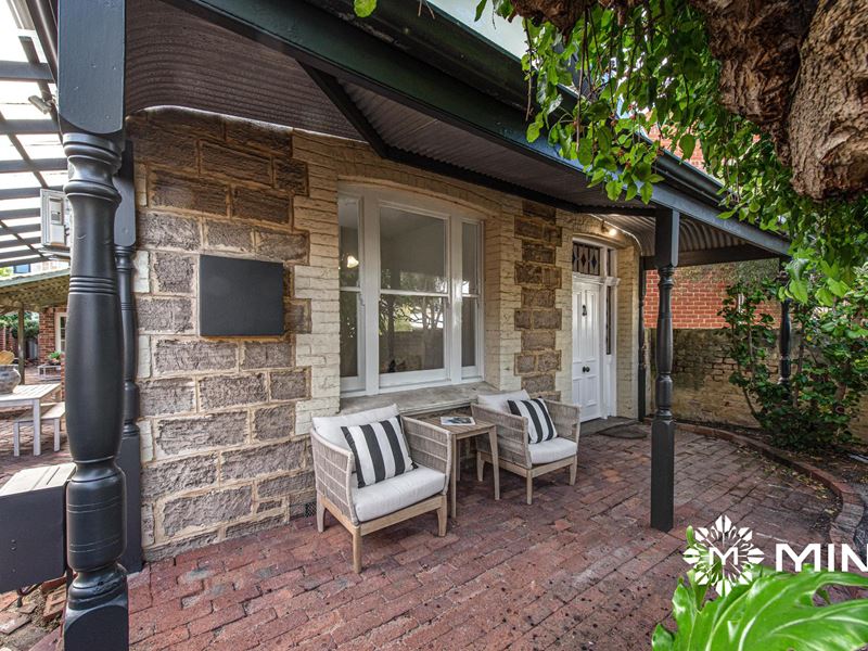 10 Burns Street, North Fremantle