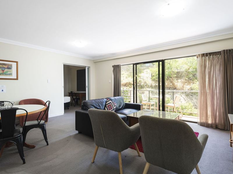 412/112 Mounts Bay Road, Perth
