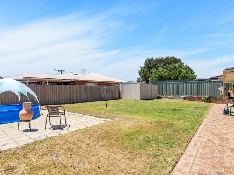22 Seagull Way, Yangebup