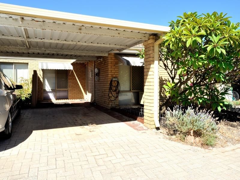 29/96 Simpson Avenue, Rockingham