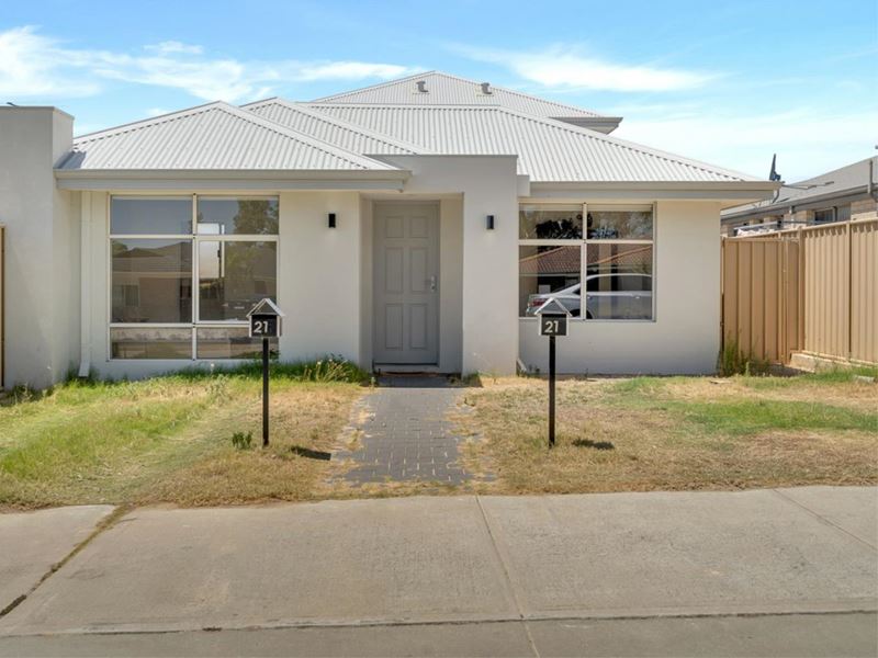 21 Ferrara Way, Girrawheen WA 6064