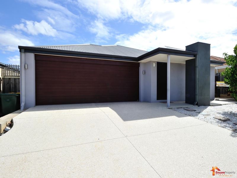 43 Gemstone Parade, Wellard