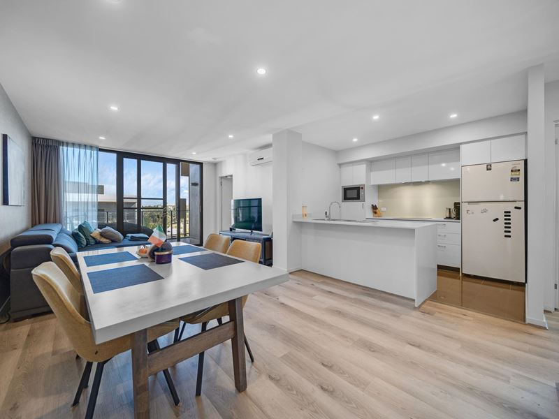 137/172 Railway Parade, West Leederville