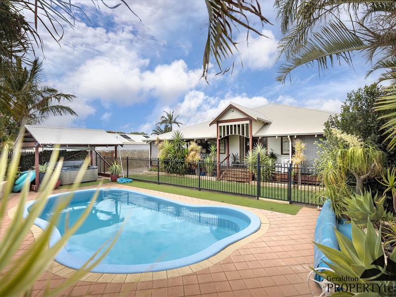 426 Chapman Road, Bluff Point