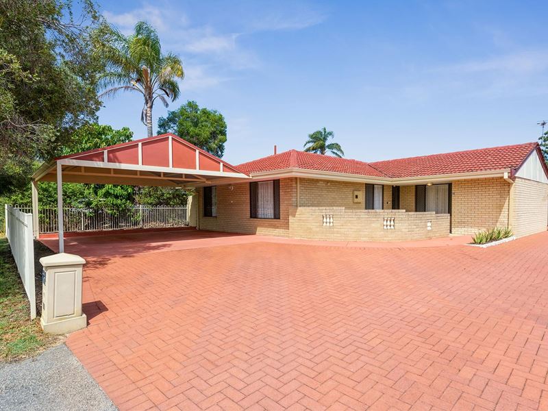 15 Parkfield Road, Kelmscott