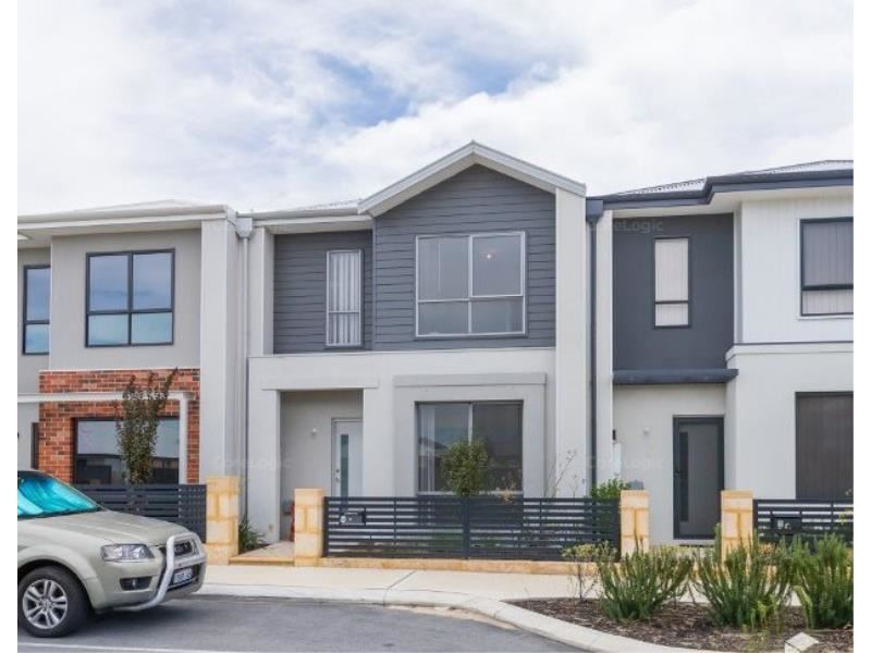 4 Bomere Chase, Aveley