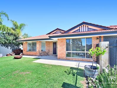 118 Trappers Drive, Woodvale WA 6026
