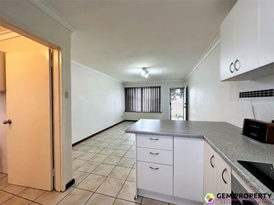 6/110-112 Safety Bay Road, Shoalwater WA 6169