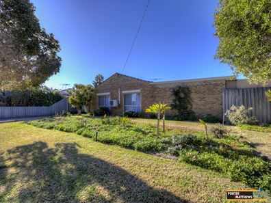 37 Calliandra Way, Forrestfield WA 6058