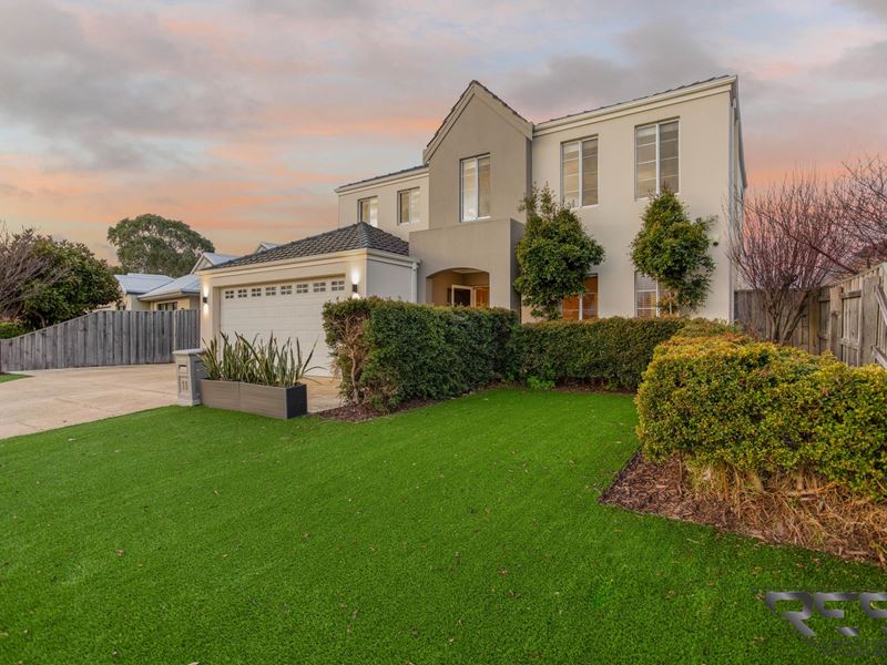 11 Caxton Parkway, Canning Vale