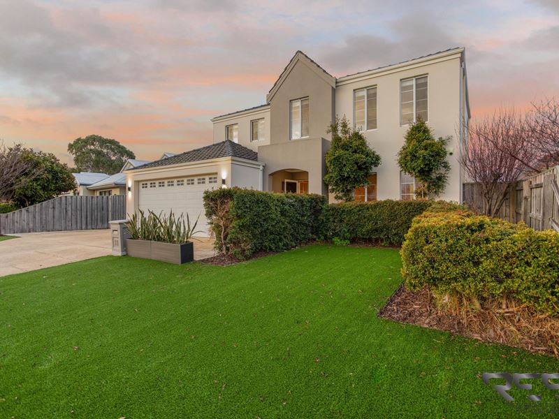 11  Caxton Parkway, Canning Vale WA 6155