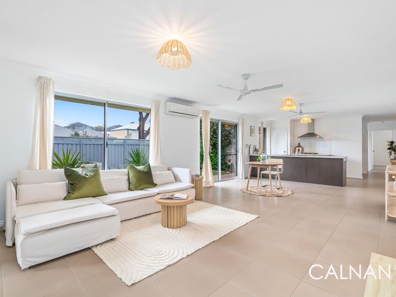 14 Milverton Loop, Leda