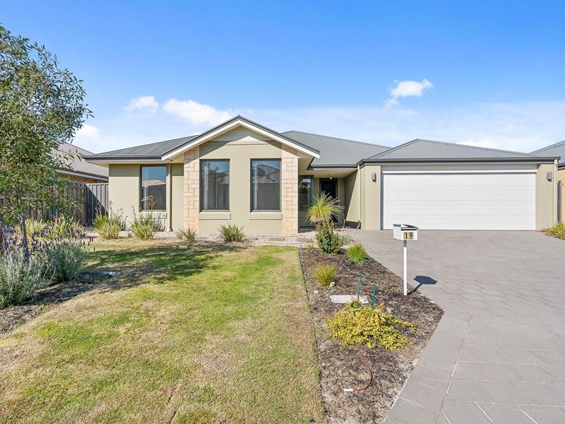 19 Tully Parade, Ellenbrook