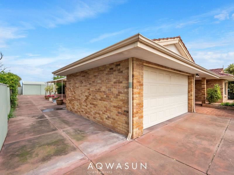 54 Karunjie Road, Golden Bay WA 6174