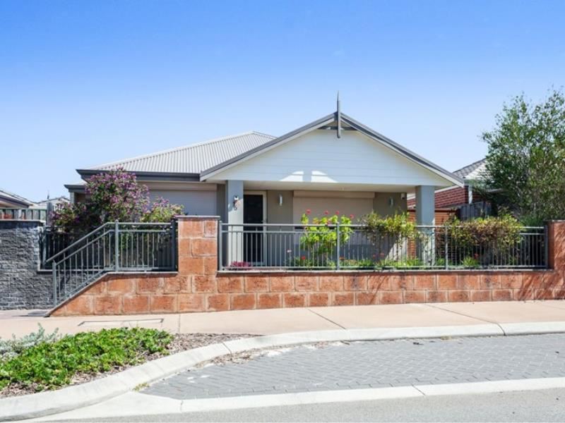 15 Banrock Drive, Ellenbrook WA 6069