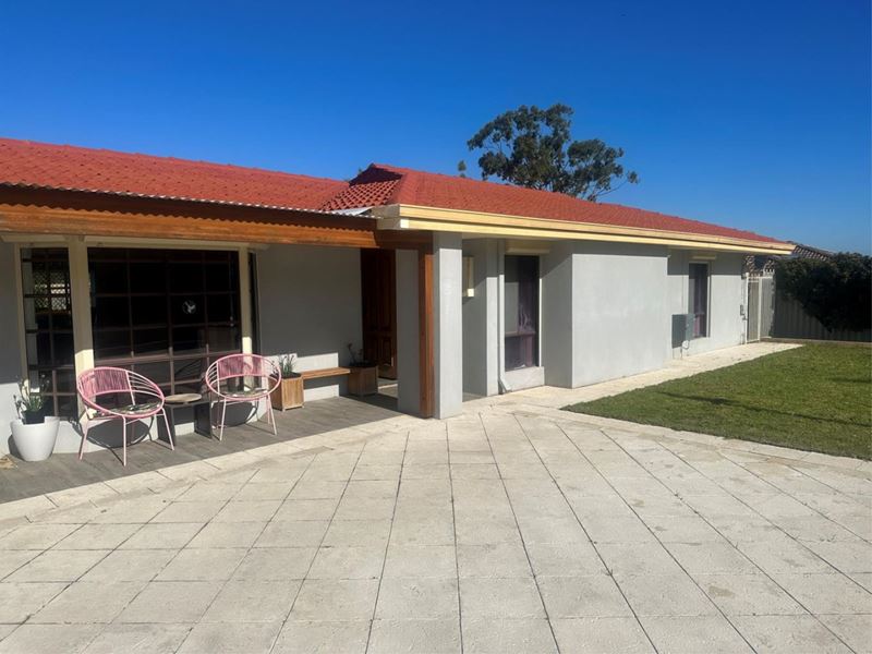 82 Admiral Grove, Heathridge