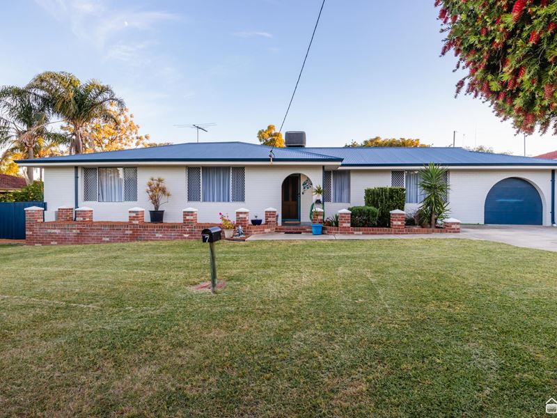 7 Messenger Street, Kelmscott
