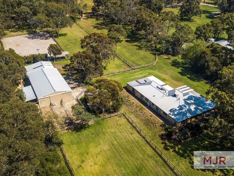 86 Comic Court Circuit, Darling Downs WA 6122