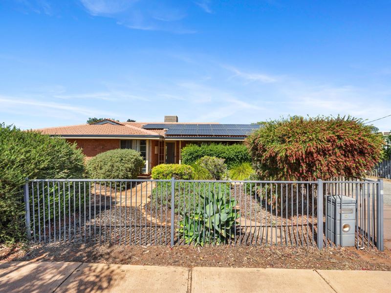 2 Altham Street, South Kalgoorlie