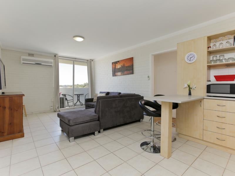 101/4 Dover Court, Mosman Park