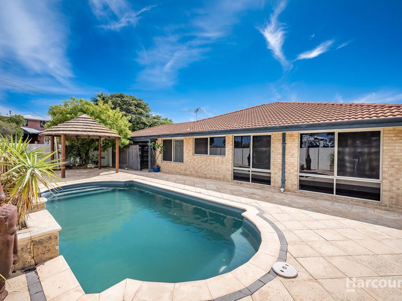 7 Cox Crescent, Quinns Rocks