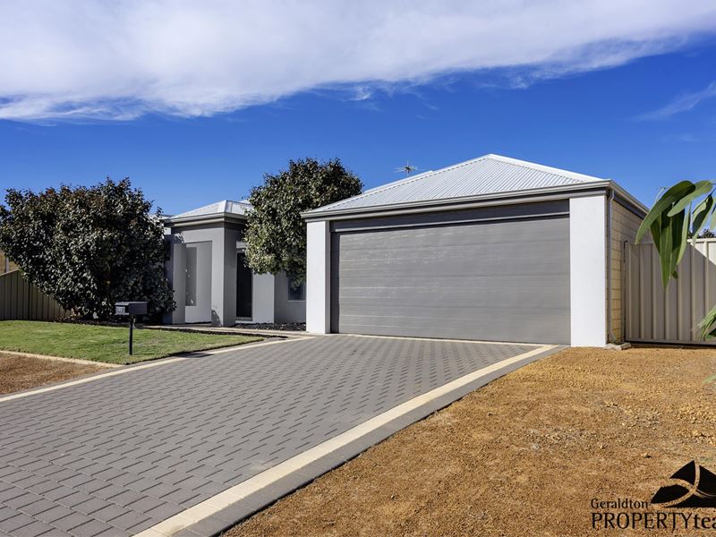 165 Glenfield Beach Drive, Glenfield WA 6532