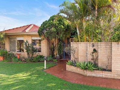 9 Deller Drive, Bibra Lake WA 6163