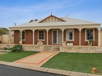 1 Gorman Place, Calista WA 6167