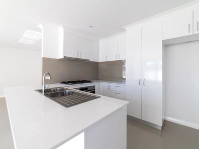 1/97 Gabriel Street, Cloverdale WA 6105