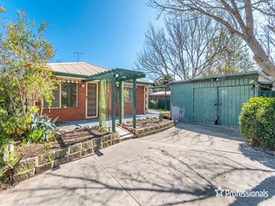 10 Orbit Street, Beckenham WA 6107