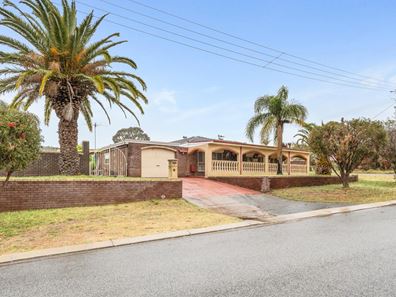 10 Hadleigh Way, Girrawheen WA 6064