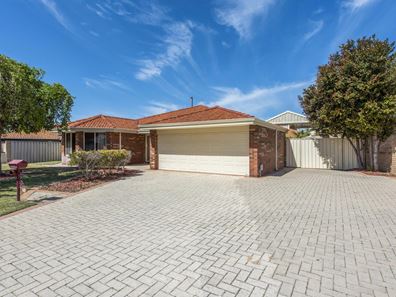 71 La Spezia Drive, Secret Harbour WA 6173