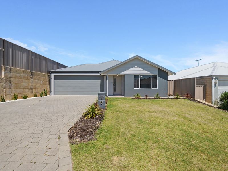 3 Gullane Way, Meadow Springs