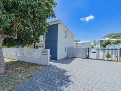 2/28 Terence Street, Gosnells WA 6110